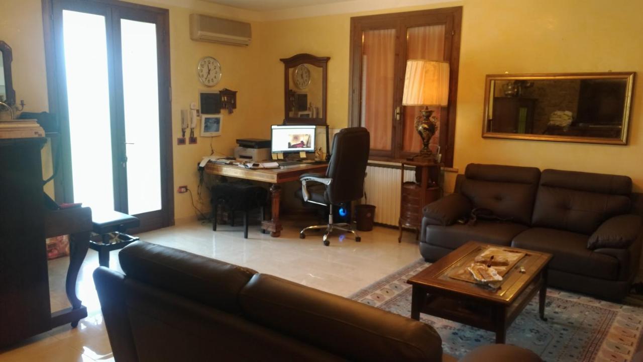 Bed and Breakfast Ca' Le Rose Bagnolo San Vito Exteriér fotografie