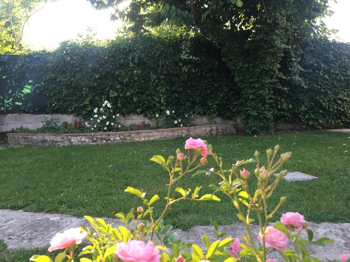 Bed and Breakfast Ca' Le Rose Bagnolo San Vito Exteriér fotografie